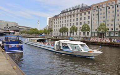 Stern und Kreisschiffahrt - MS Poseidon